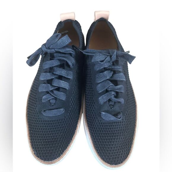 UGG Shoes - Ugg Black Sidney Sneakers Womens Size 6.5